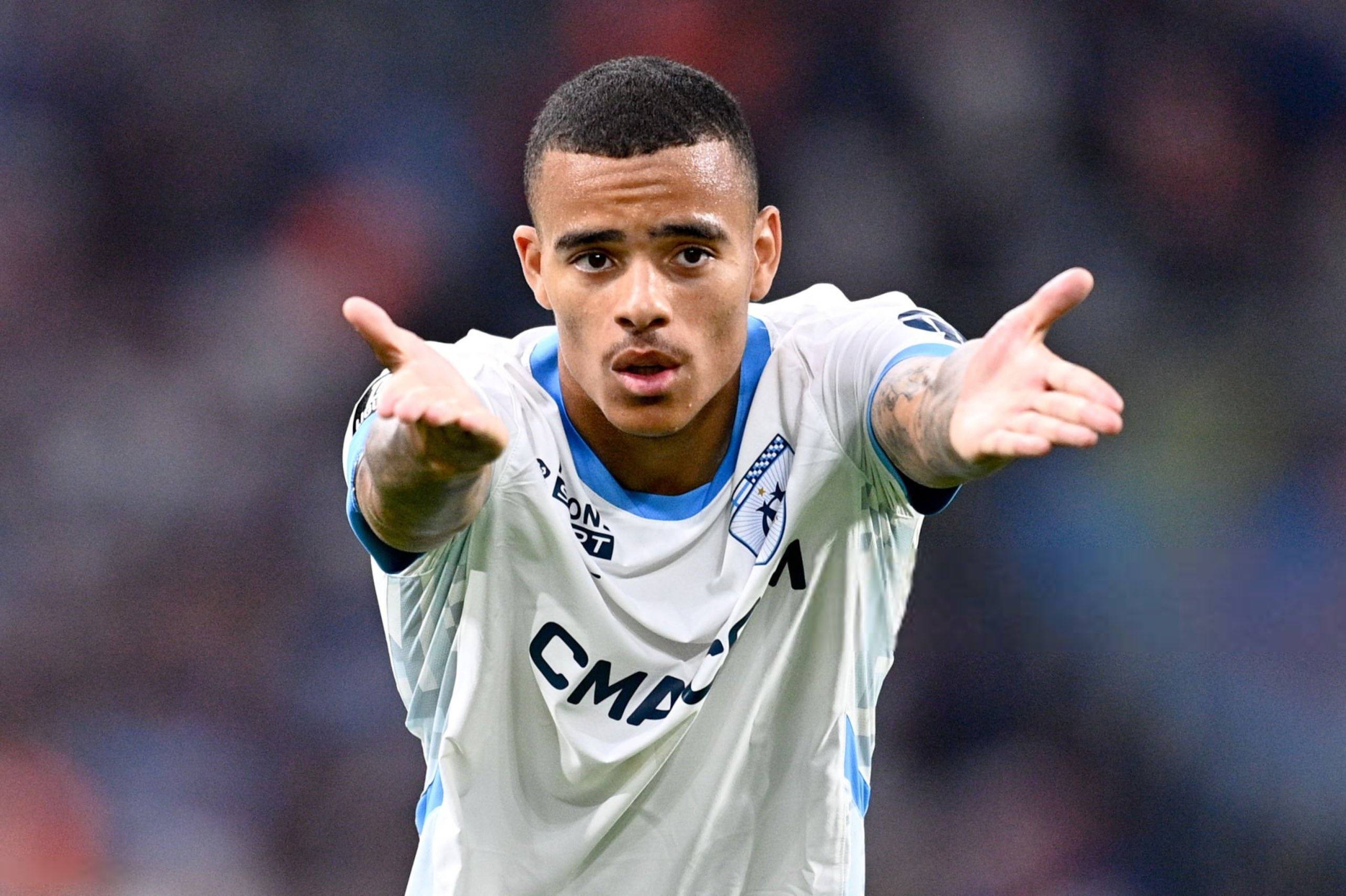 ios版下载-皇家马德里围绕法甲主帅复盘曼联内部会议纪要流出——清晨远射贴柱，这操作让人直呼：清晨上海申花调整名单以备NBA季后赛