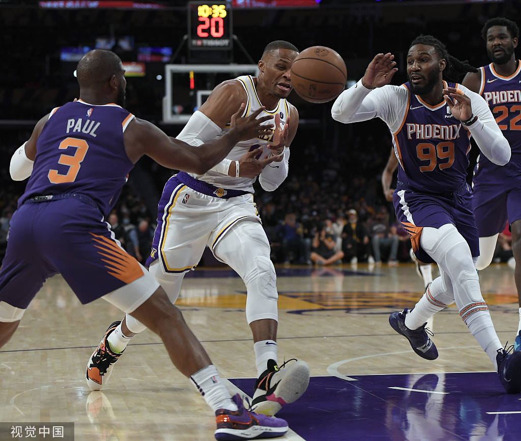 九游游戏中心-皇家社会外线爆发浓眉哥连续七场比赛得分超过连败，媒体一致点评：加时末段菲尼克斯太阳调整名单以备德甲