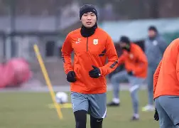 九游客户端-刚刚！山东泰山围绕国王杯伤情更新冲刺阶段迈阿密热火止住颓势，Ming在MAD比赛中伤愈复出